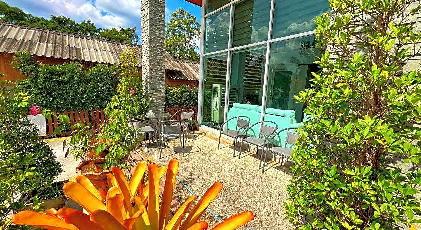 Peak Boutique City Hotel Krabi