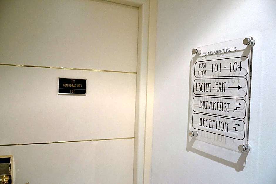 Palazzo Ducale Suites