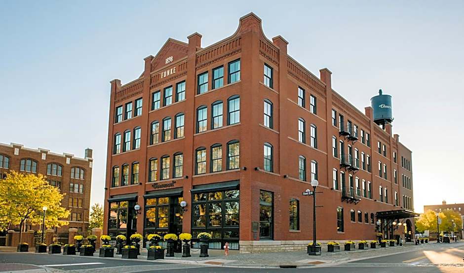 The Charmant Hotel