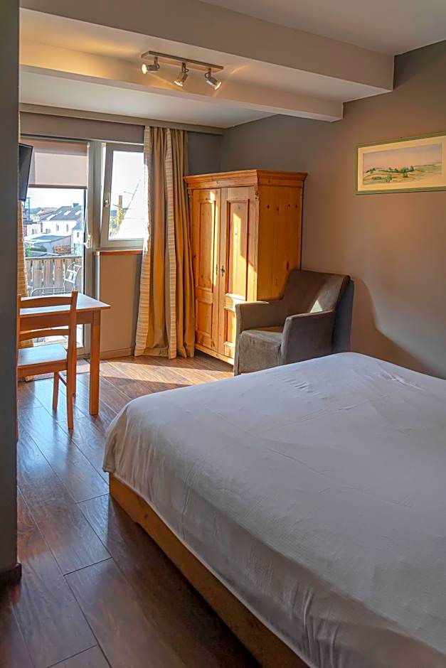 Hotel Piano 2 - Mont-St-Guibert - Louvain-la-Neuve