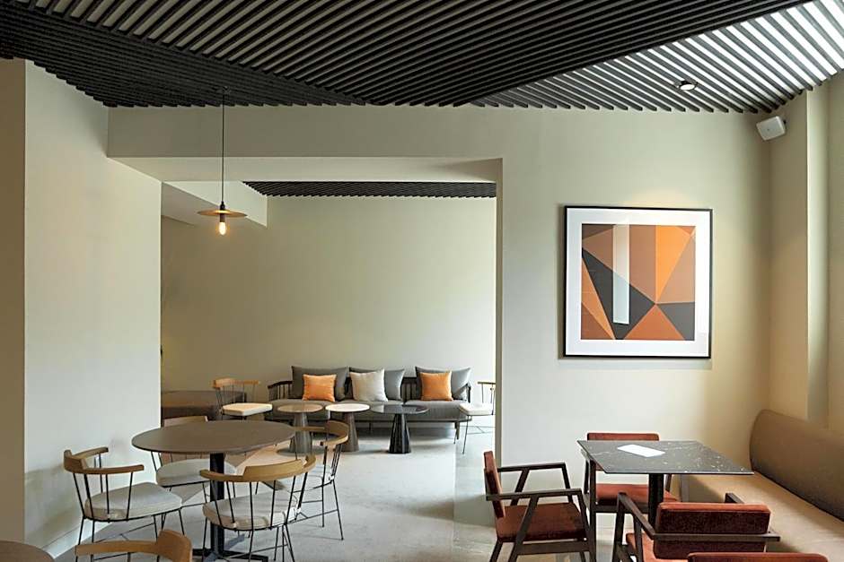 ICON Embassy by Petit Palace