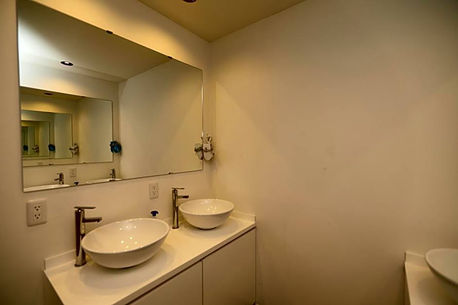 Hostel Kura