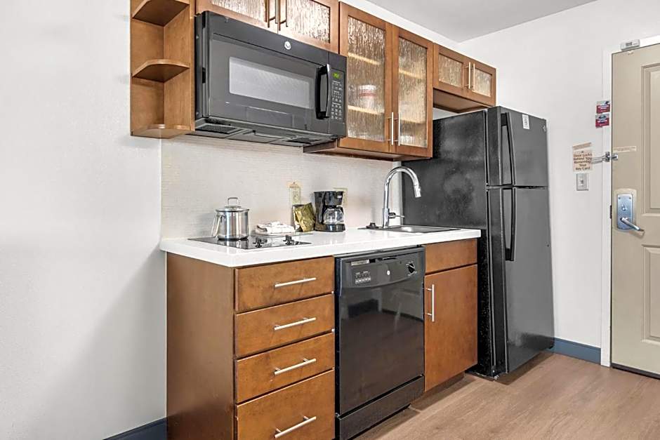 Candlewood Suites Pensacola - University Area By IHG