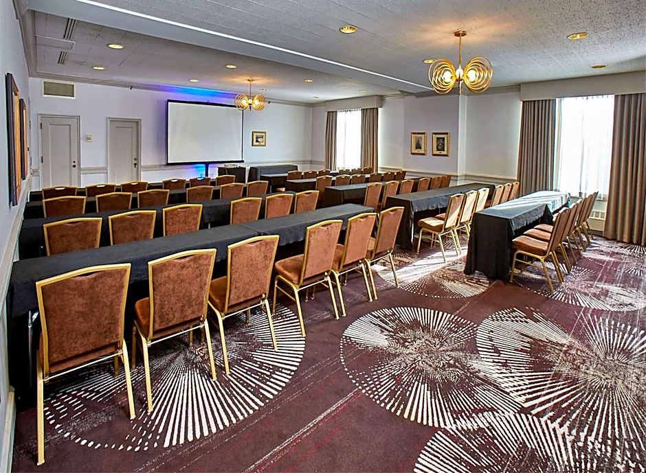 Hilton Milwaukee City Center