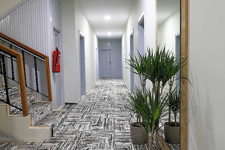 Canada Hotel & Bungalows