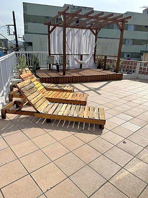 Quarto 6 no Centro de Itajaí, Ar+SmartTv