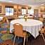 Holiday Inn Express & Suites St. Croix Valley By IHG