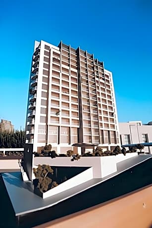 Crown on Cintra Lane Serviced Apartments