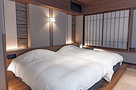 Junior Suite with Mountain View