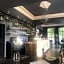 LiLi Living Hotel