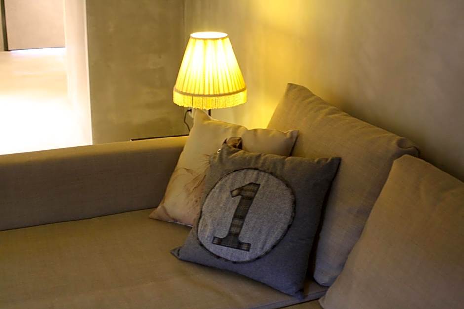 N1 Hostel Apartments and Suites