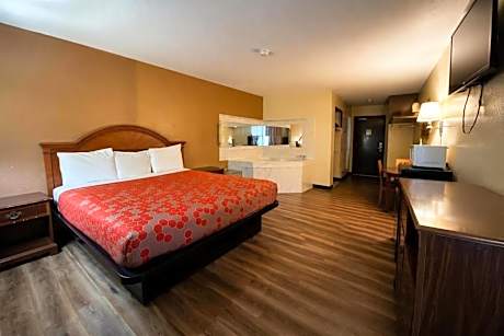 Suite King Bed Non-Smoking