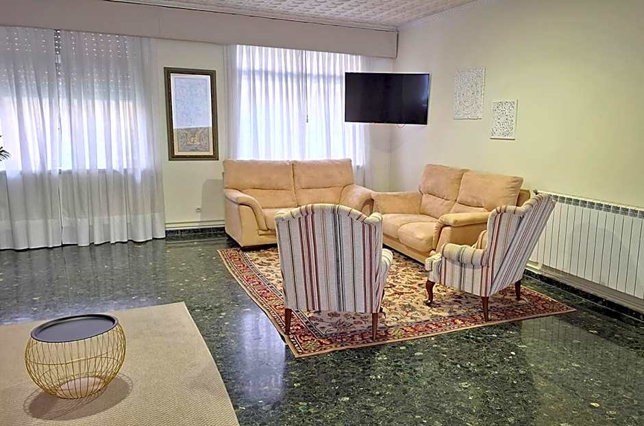 Hotel Cervantes