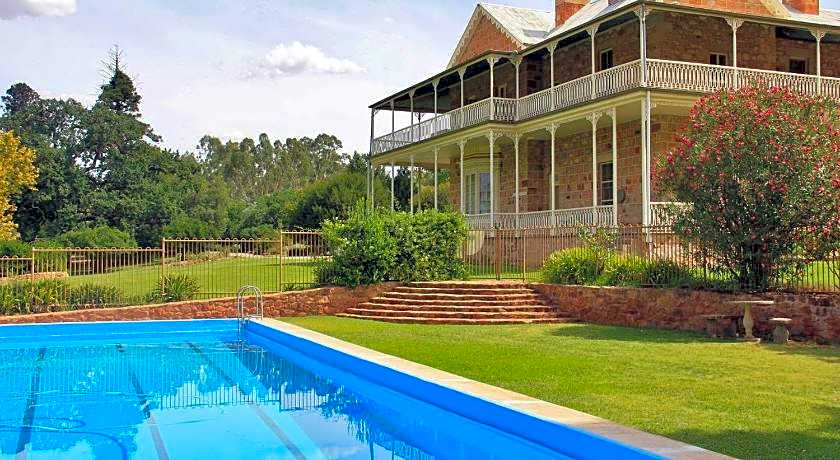 Bungaree Station Bed And Breakfast