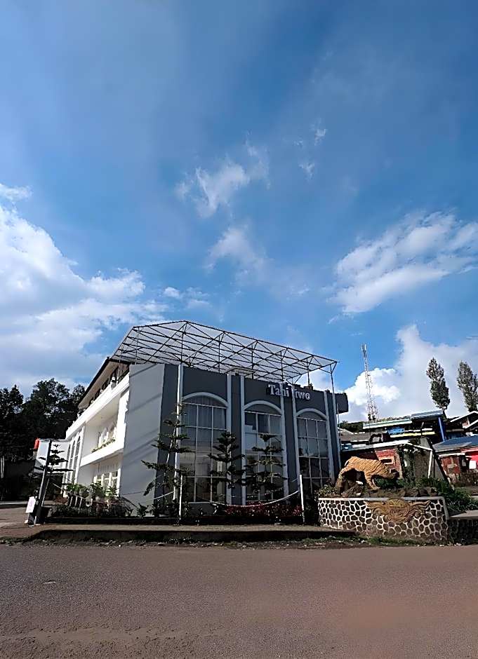 Tani Jiwo Hostel