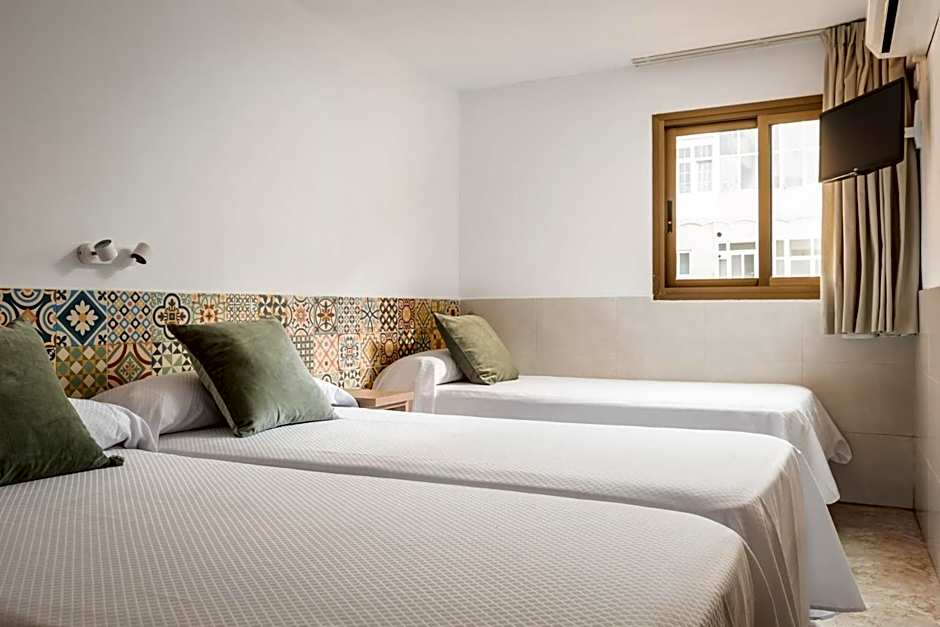 Hostal Baler