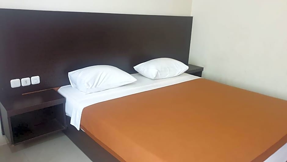 OYO 91266 Markoni 18 Guest House