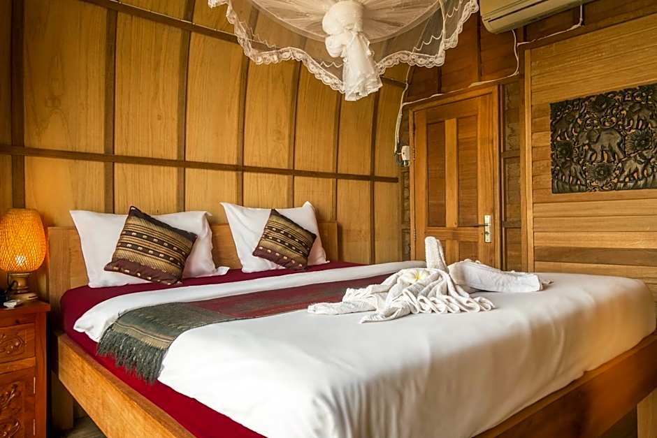 Bamboo Bungalow