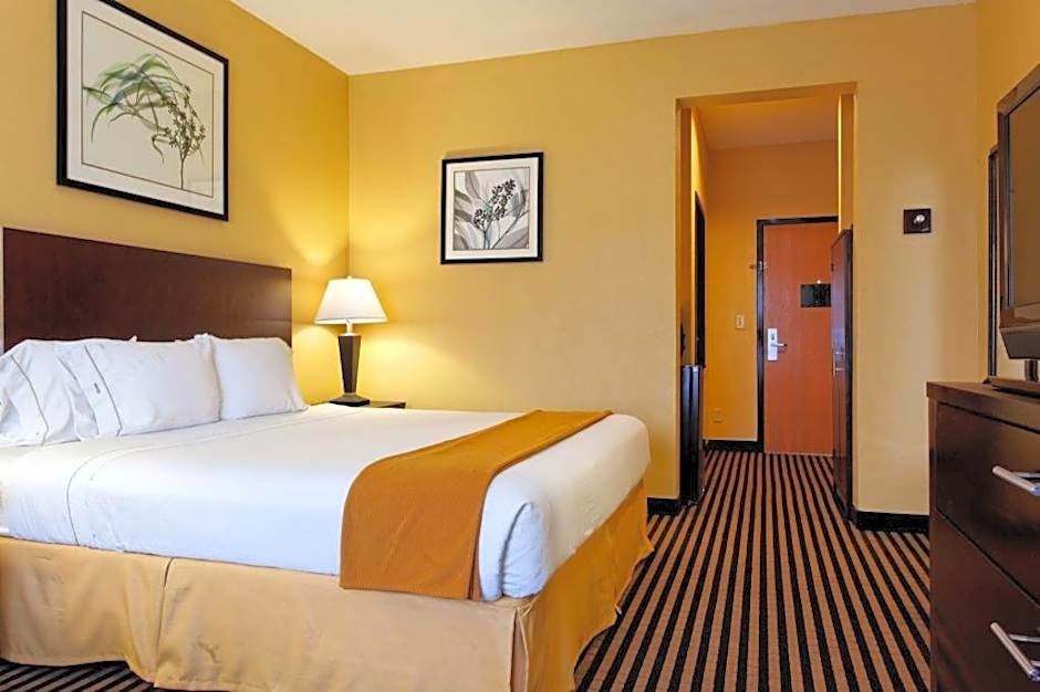 Holiday Inn Express Crockett By IHG