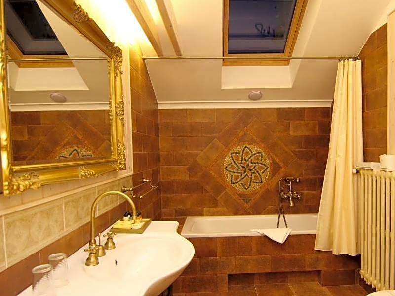 Royal Golf - Art hotel