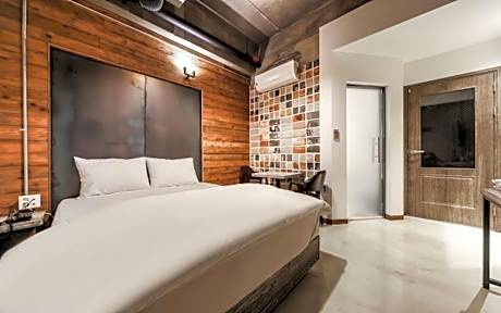 Daegu Gyeongbuk University Bridge Hotel