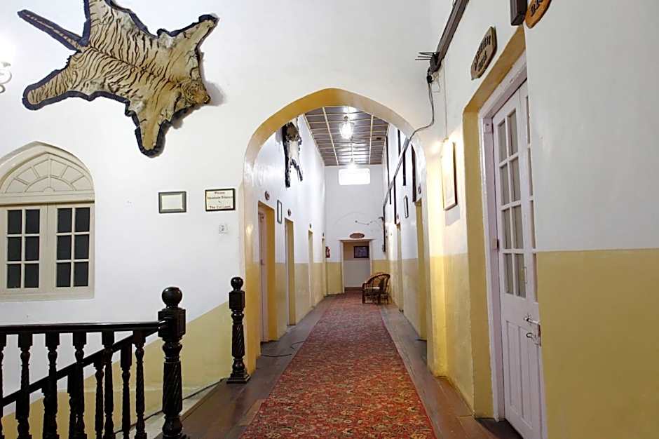 The Palace Belvedere Hotel