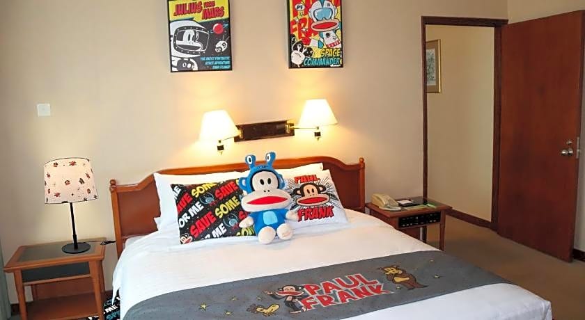 Ramada Pearl