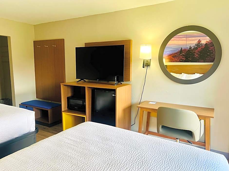 Days Inn by Wyndham Jellico - Tennessee State Line