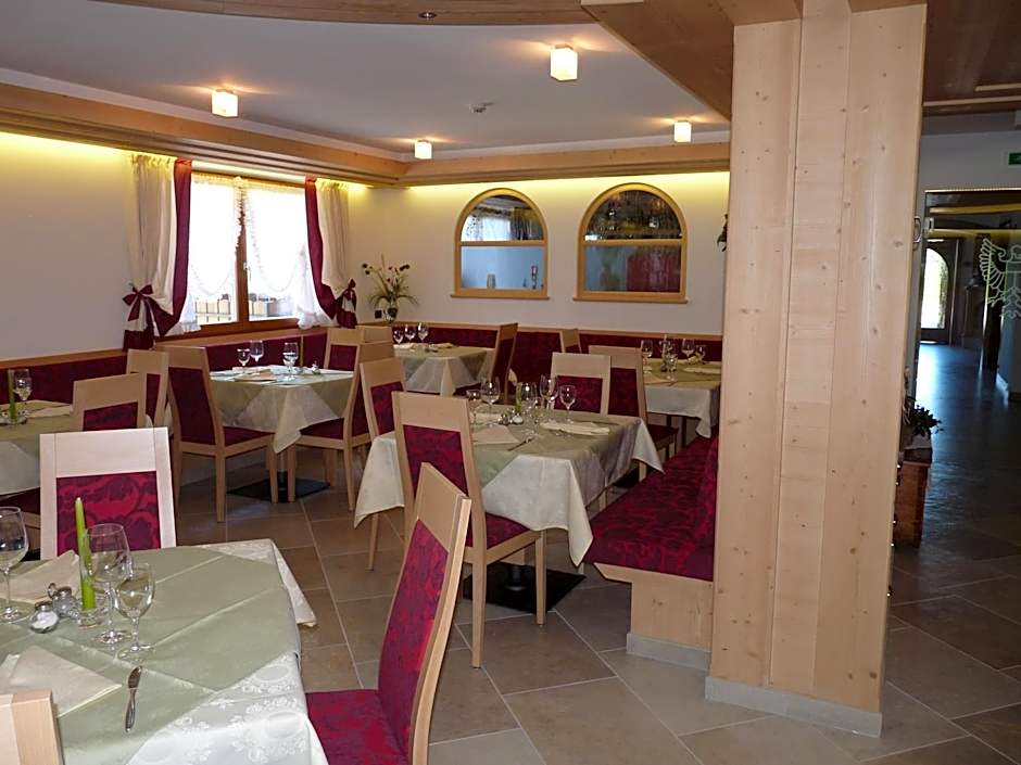 Hotel Tirol- Natural Idyll