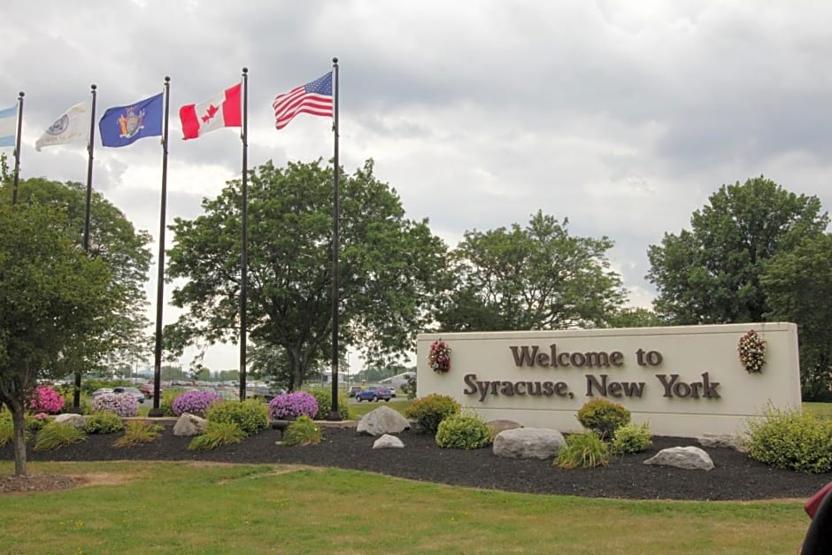Holiday Inn Express Hotel & Suites Syracuse North Airport Area By IHG