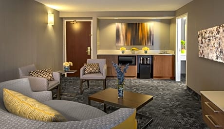 Suite, 1 Bedroom, Balcony (1 Queen Bed and 1 Double Sofa Bed)