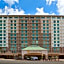 La Quinta Inn & Suites by Wyndham Downtown Conference Center