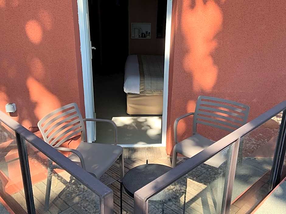 Best Western Plus Le Lavarin