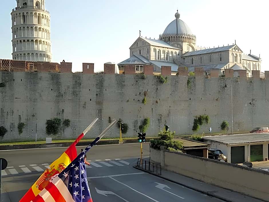 Hostel Pisa Tower