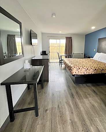 Standard King Room