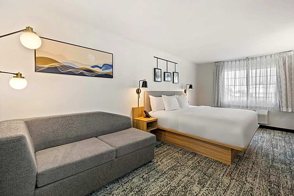 Sleep Inn & Suites Verona - Madison Southwest