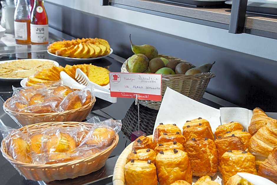 Brit Hotel Caen Nord - Mémorial