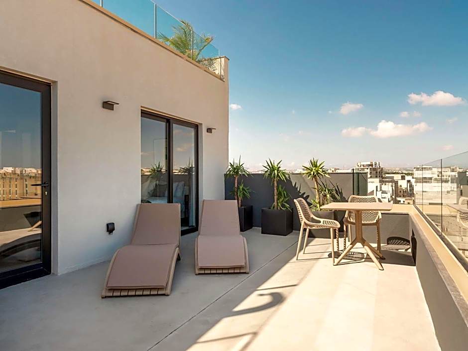 Aparthotel Adagio Malta Central