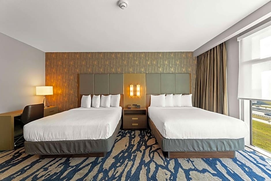 Embassy Suites by Hilton Irving Las Colinas