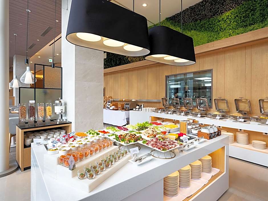 Fame Hall Garden Hotel