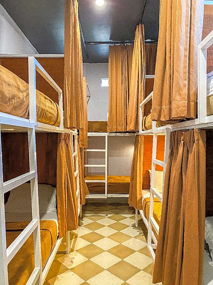 ALA Hostel