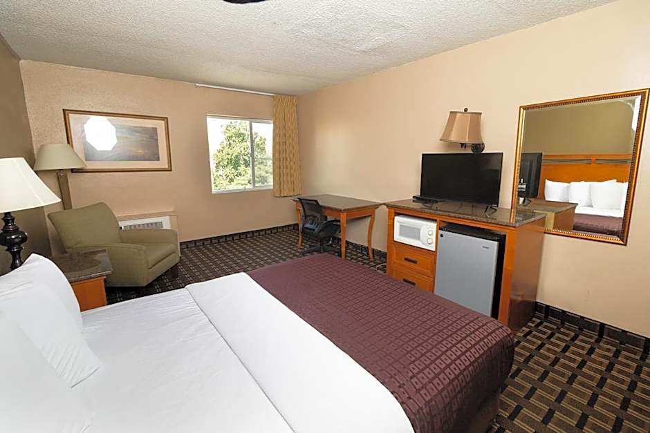 FairBridge Inn & Suites - Lewiston