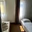 Laurus Motel Airport Tuzla
