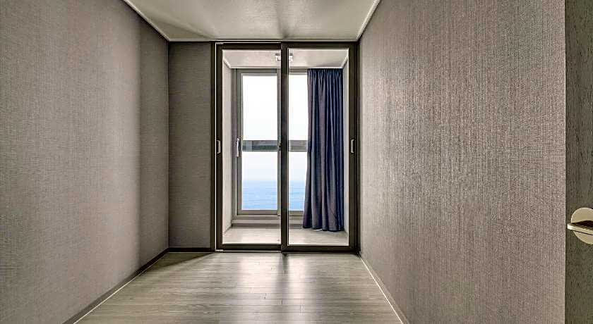 Chonpines Ocean Suites