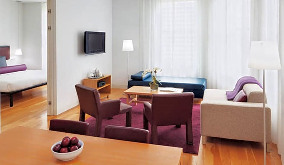 Photo 1 of 5 of 1 King Bed Suite