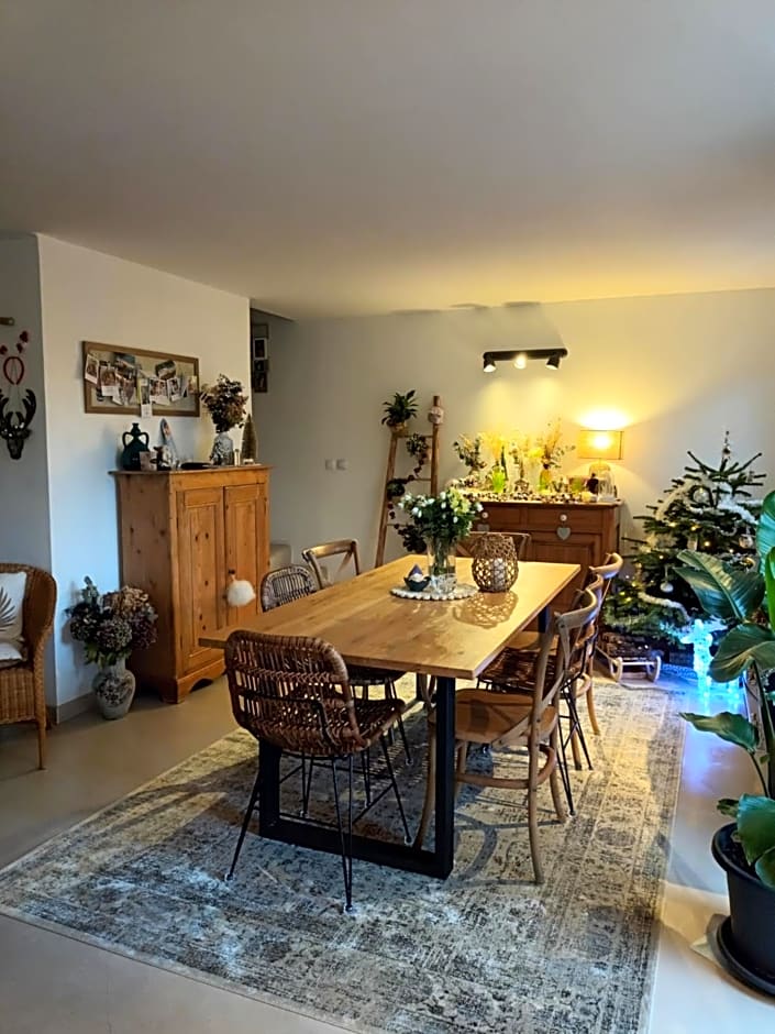 Jolie Villa Lalou Côte D'Azur Trois Chambres – Frejus, ID