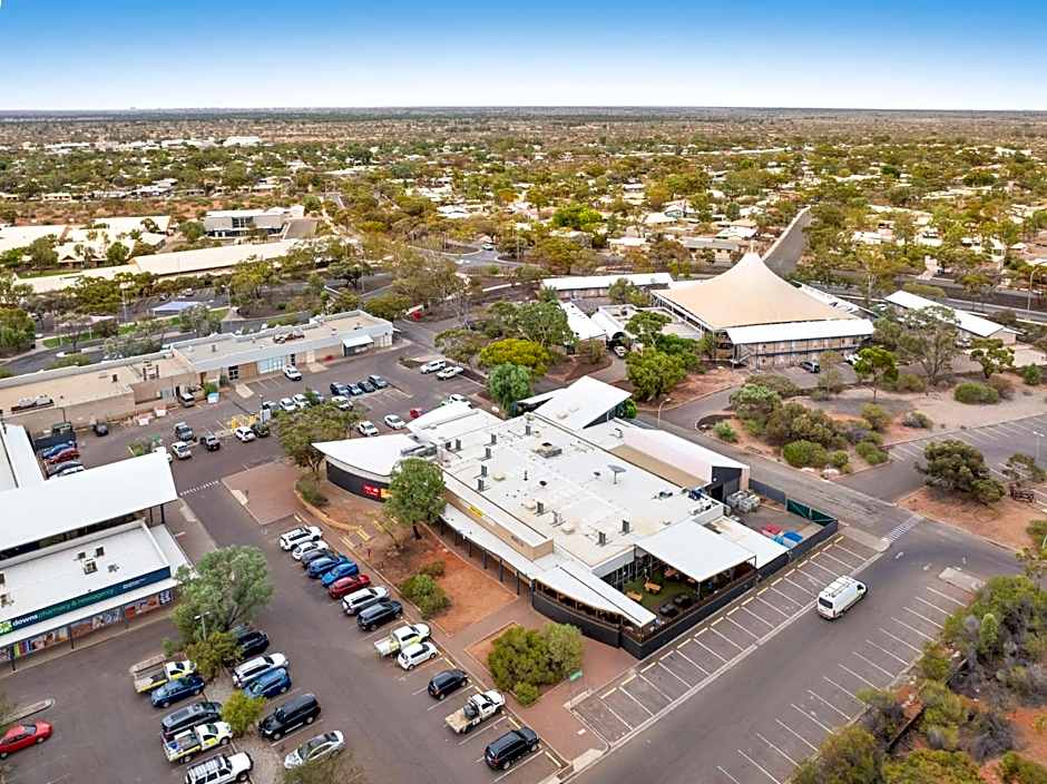 Nightcap at Roxby Downs