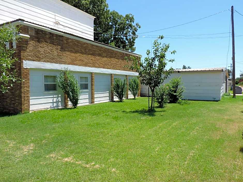 Hunters Lodge Motel