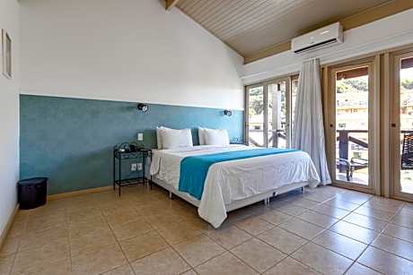 Double Room with Balcony and Sea View
