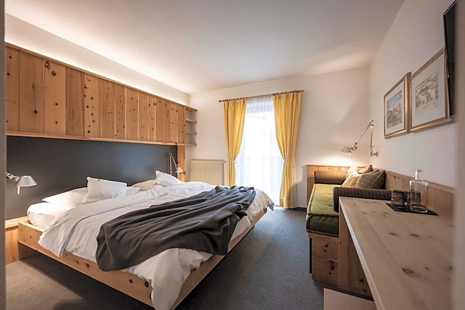 Hotel & Gasthof zum Hirschen